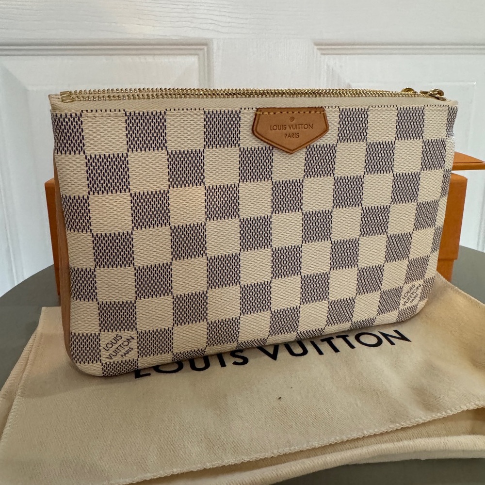 Louis Vuitton Damier Azur Canvas Pouch